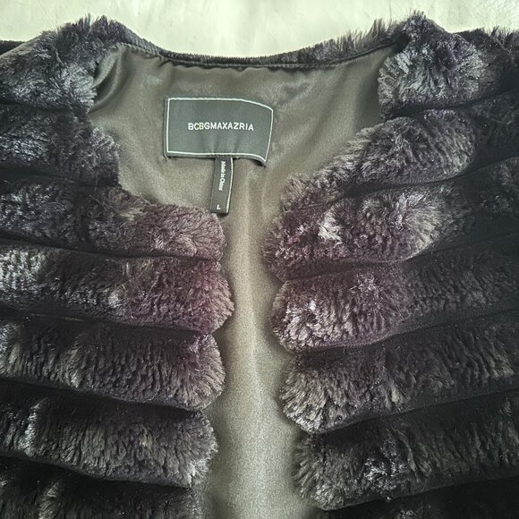BCBGMaxaria Faux Fur Shrug - Picture 5 of 6